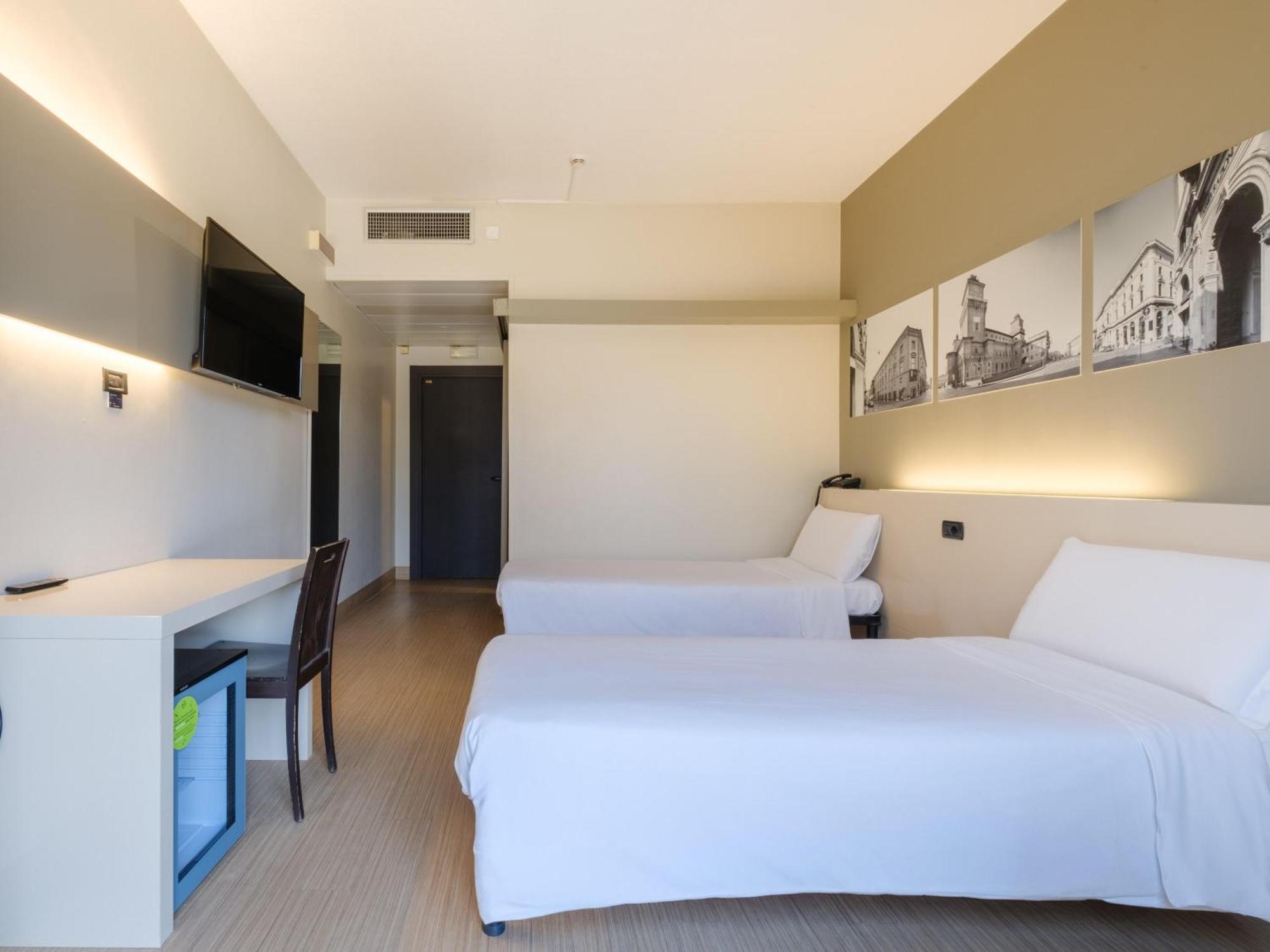 B&B Hotel Ferrara Esterno foto